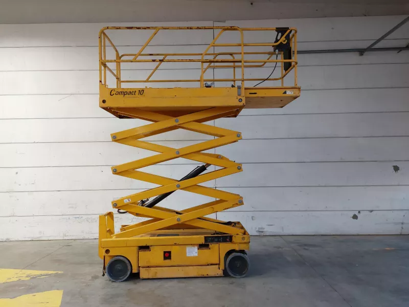 Haulotte - Scissor lifts - V23261