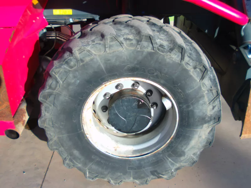 Telescopic handlers - V23555