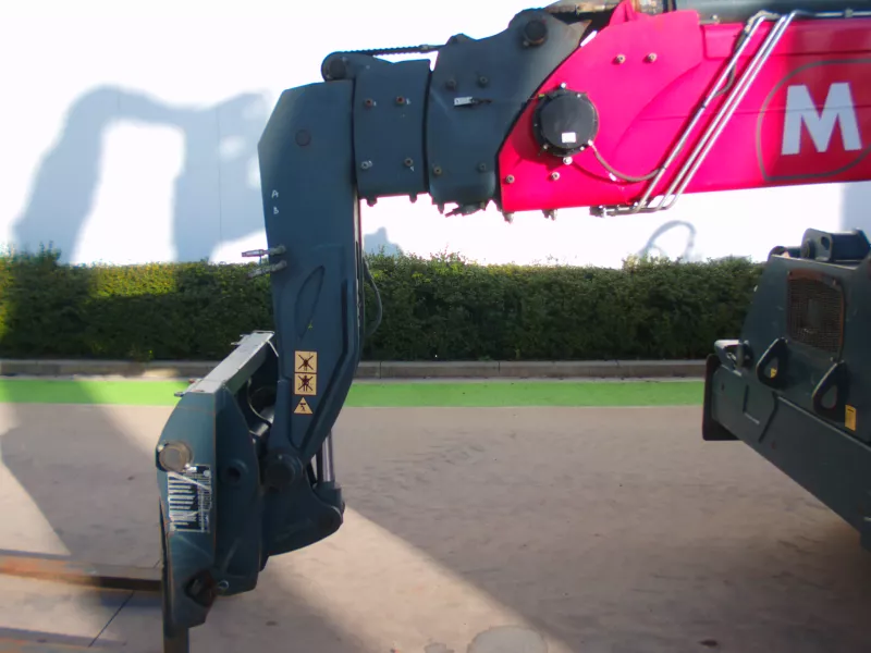 Telescopic handlers - V23555