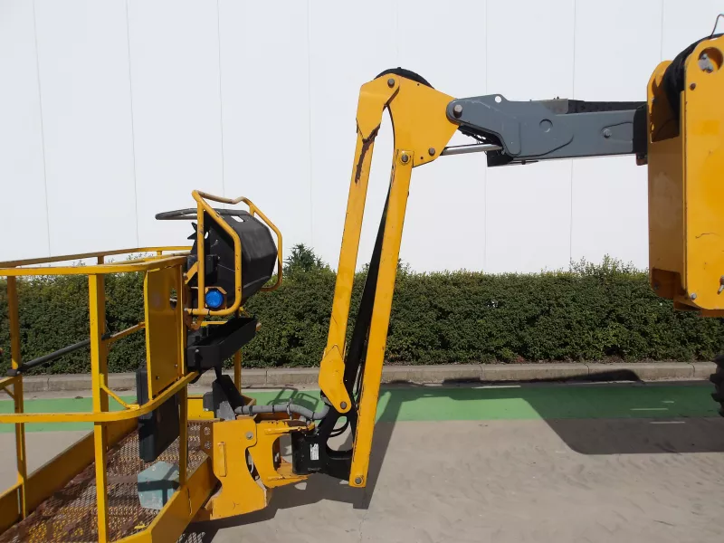 Haulotte - Articulating booms - V25909