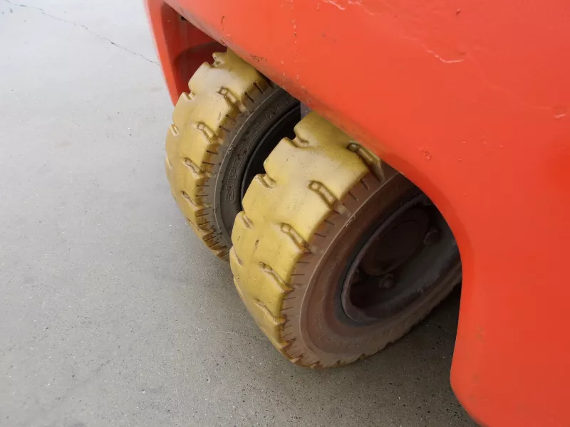 Toyota - Forklifts - V29309