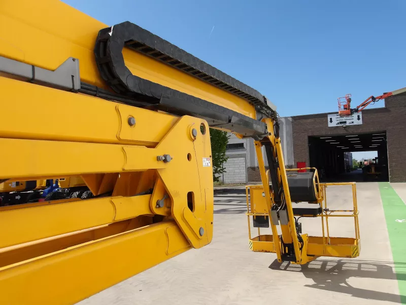 Haulotte - Articulating booms - V30412