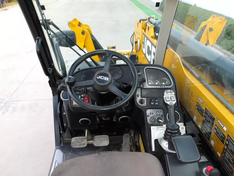 JCB - Telescopic handlers - V30523