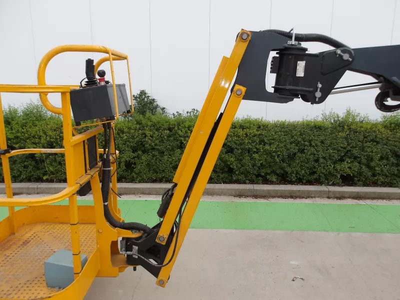 Haulotte - Articulating booms - V31170