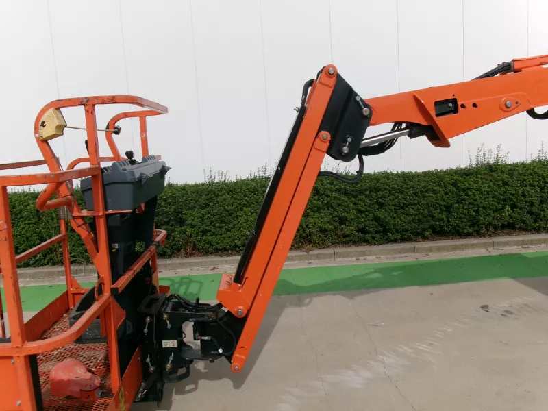 JLG - Articulating booms - V31228