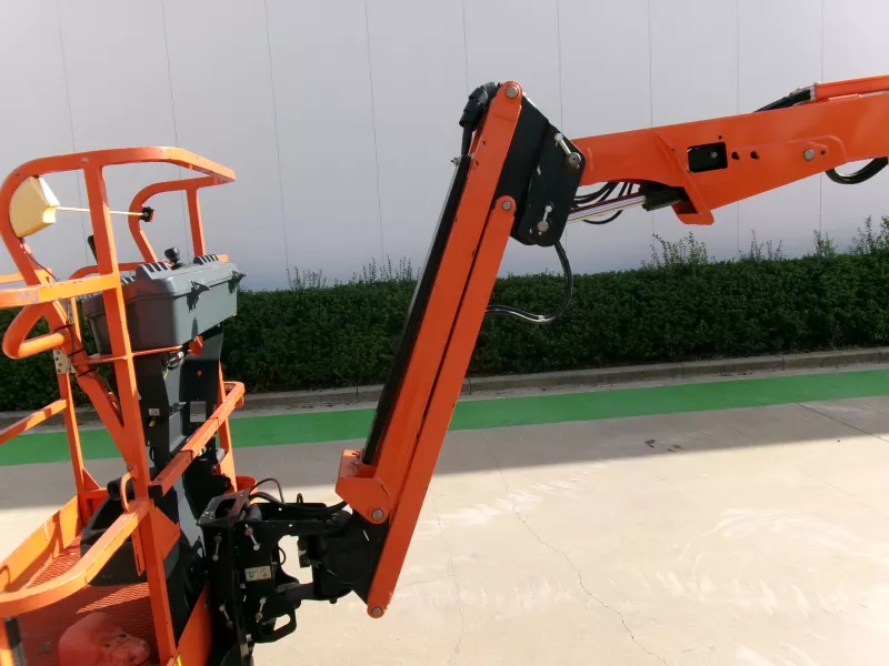 JLG - Articulating booms - V31235