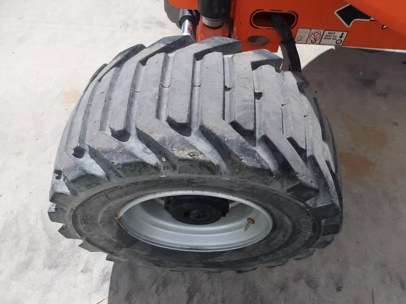 JLG - Articulating booms - V31238