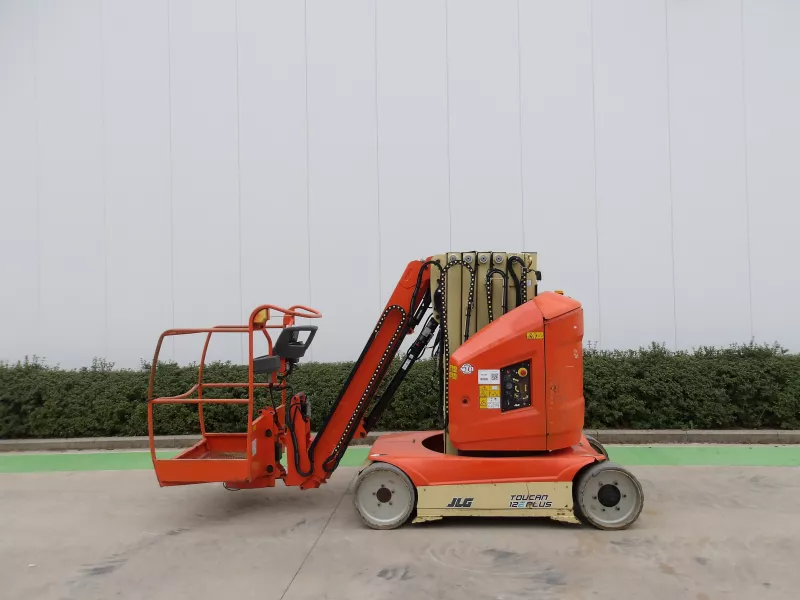 JLG - Vertical masts - V31285
