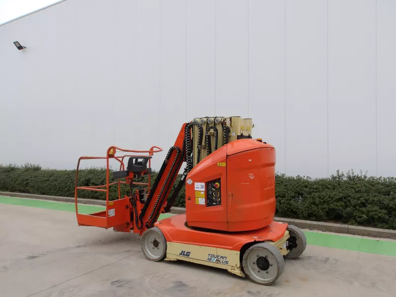 JLG - Vertical masts - V31285