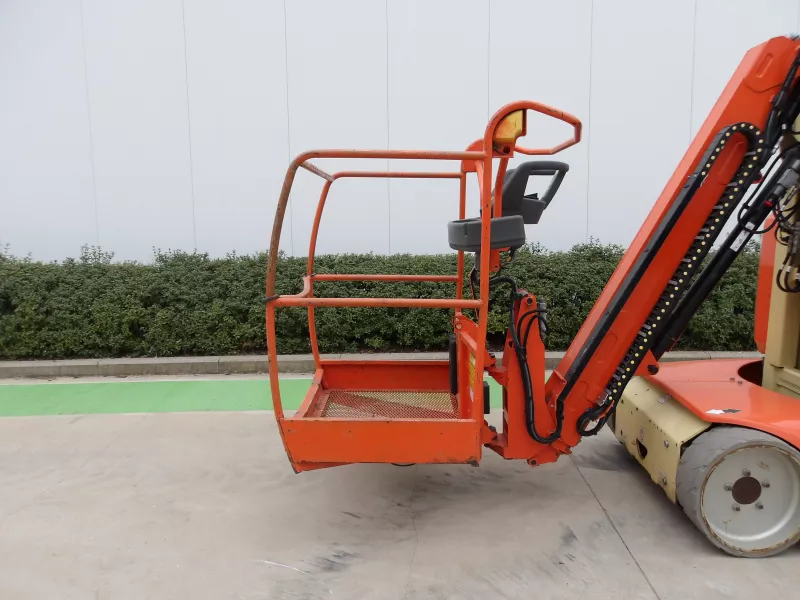 JLG - Vertical masts - V31285