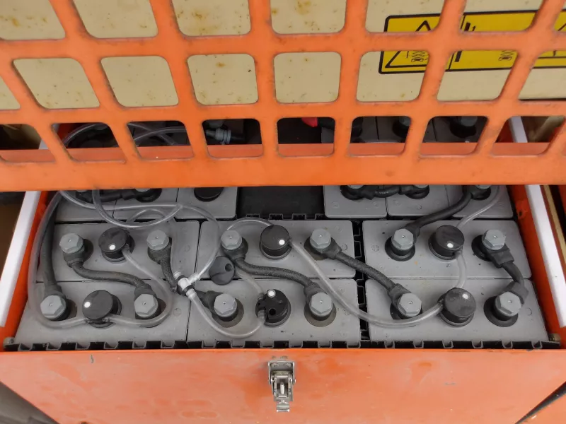 Toyota - Forklifts - V32138