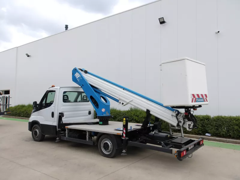 Truck mounted platforms - V34641