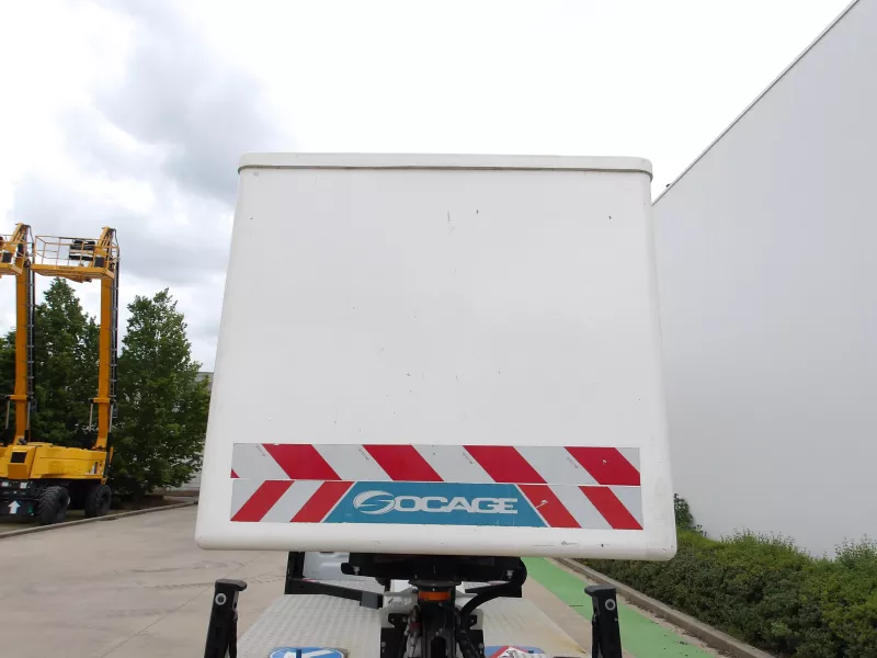 Truck mounted platforms - V34641