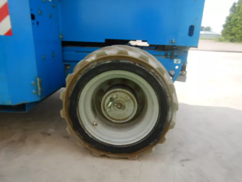 Genie - Scissor lifts - V37103