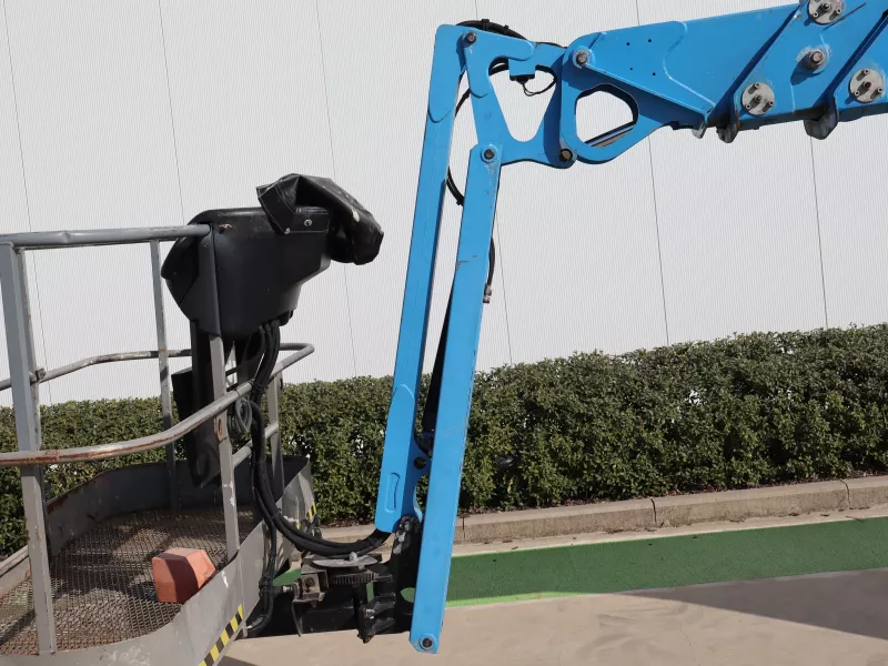 Niftylift - Articulating booms - V38022