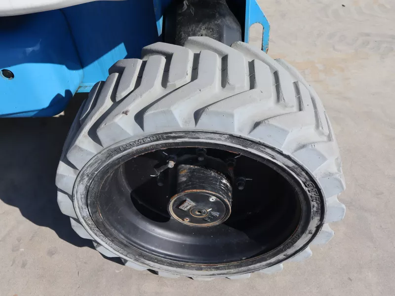 Niftylift - Articulating booms - V38022