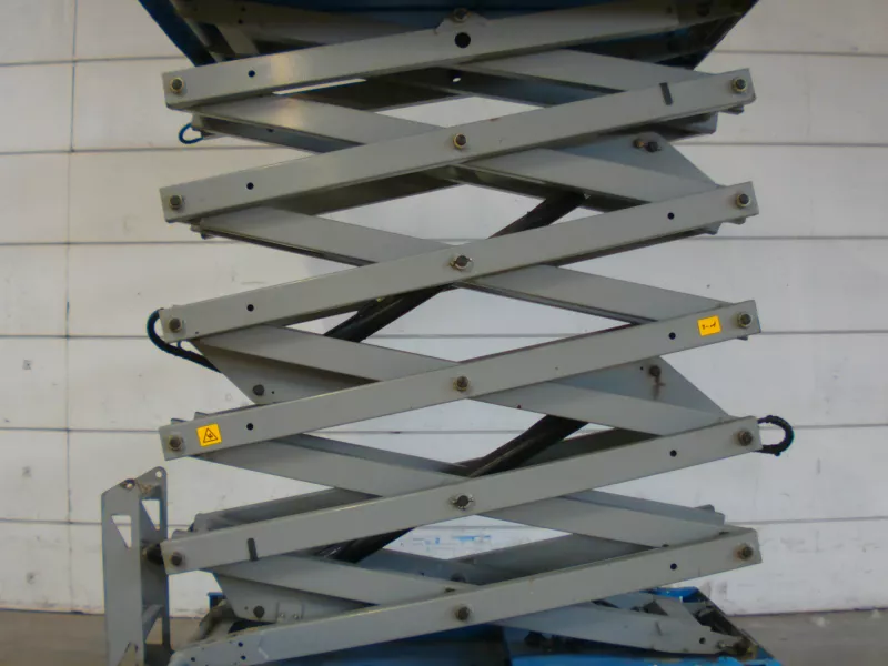 Genie - Scissor lifts - V38116