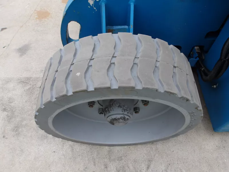 Genie - Articulating booms - V40187
