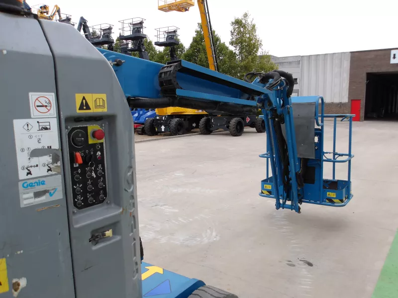 Genie - Articulating booms - V40187