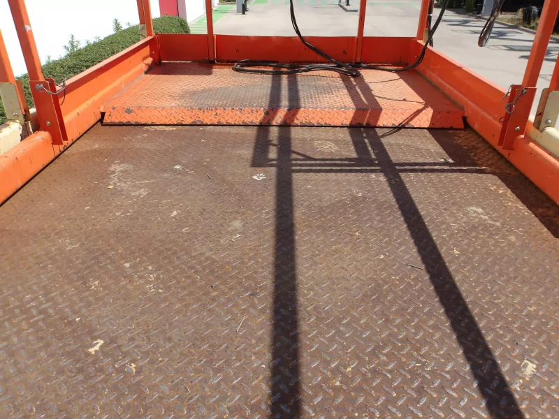 JLG - Scissor lifts - V40451