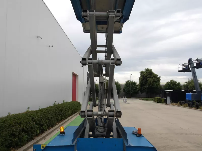 Genie - Scissor lifts - V40549