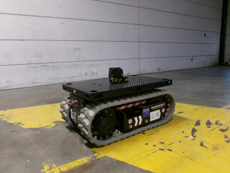 AlmaCrawler - Tracked mini transporter - V40691