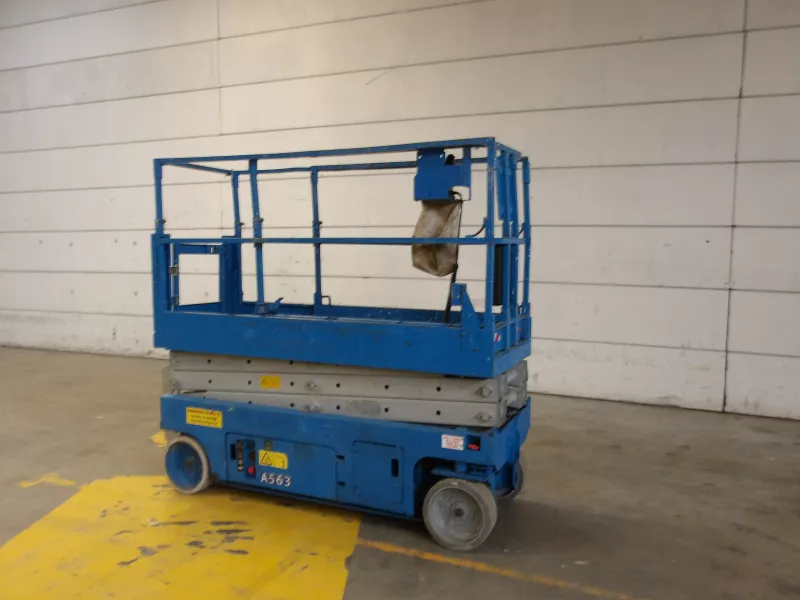 Genie - Scissor lifts - V40729