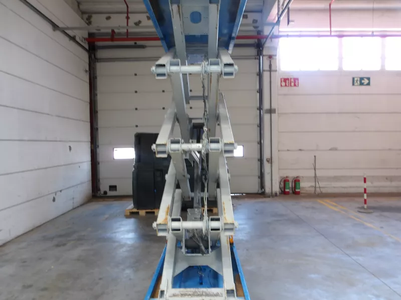 Genie - Scissor lifts - V40732