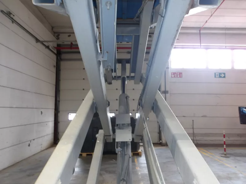 Genie - Scissor lifts - V40735