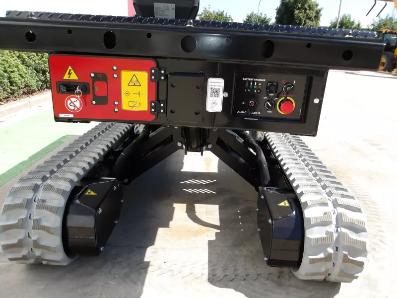AlmaCrawler - Tracked mini transporter - V40782