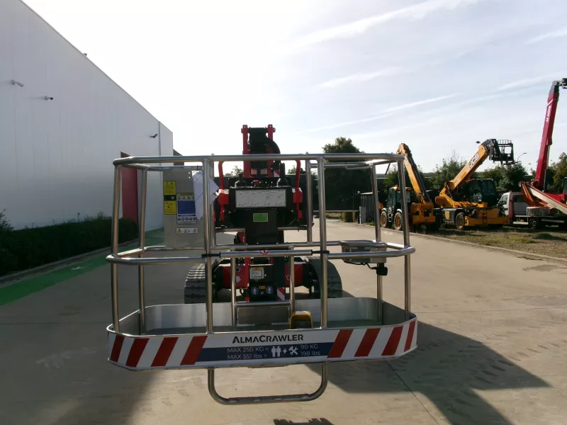 AlmaCrawler - Stick booms - V40783
