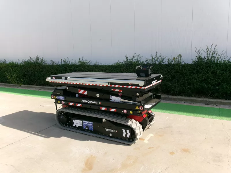 AlmaCrawler - Tracked mini transporter - V40784