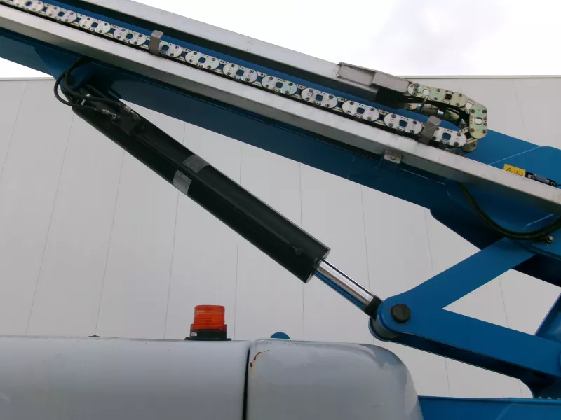 Genie - Articulating booms - V40793