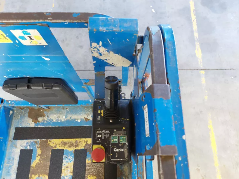 Genie - Scissor lifts - V40875