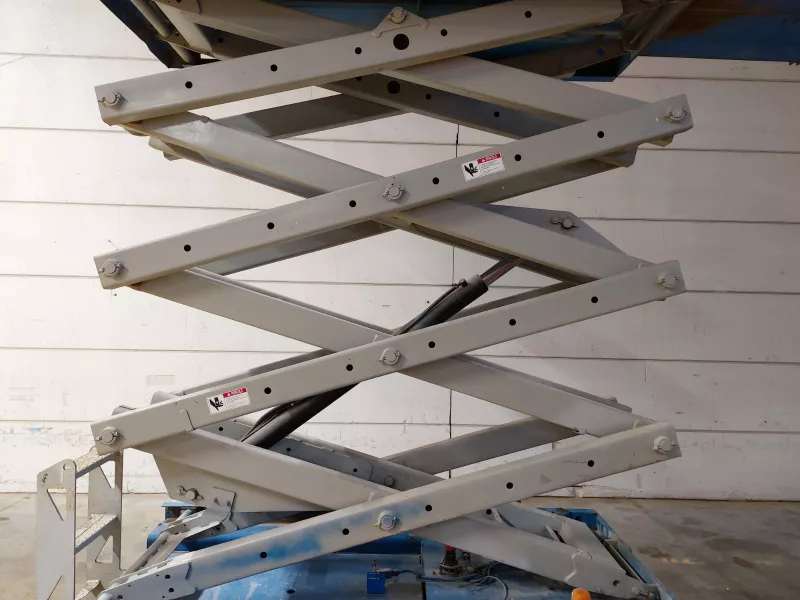Genie - Scissor lifts - V40902