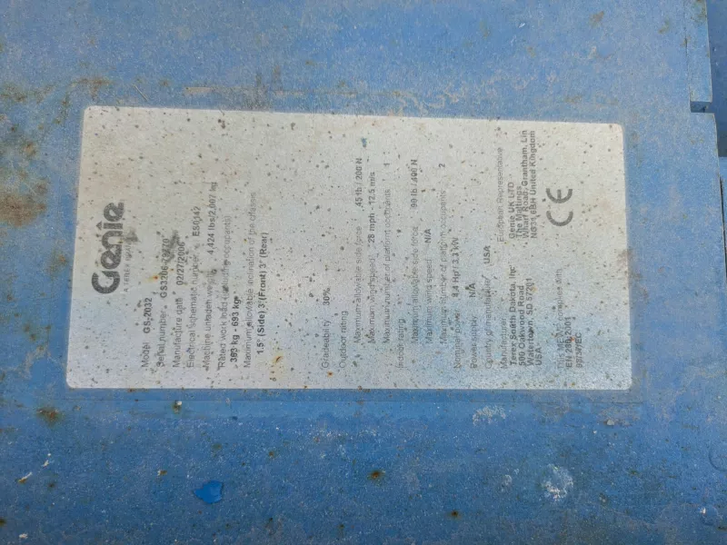 Genie - Scissor lifts - V40908