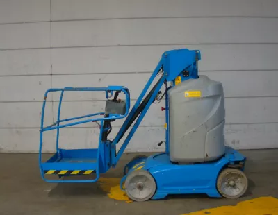 Genie - Vertical masts - V38703